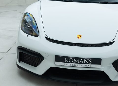 Porsche 718 SPYDER 31