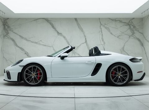 Porsche 718 SPYDER 6
