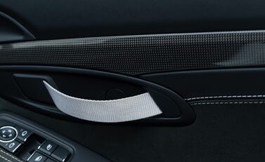 Porsche 718 SPYDER 29