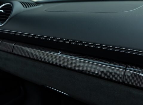 Porsche 718 SPYDER 24