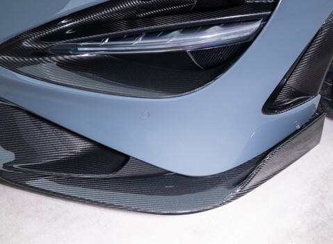 McLaren 765LT Spider 39