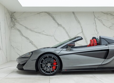 McLaren 570S Spider 46