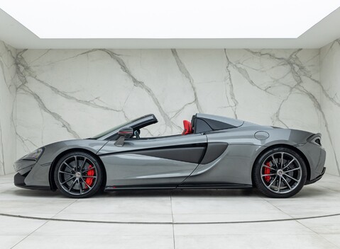 McLaren 570S Spider 4