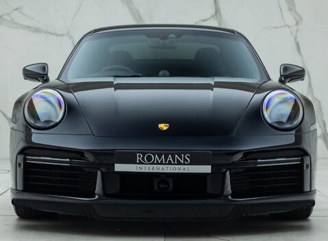 Porsche 911 Turbo S (992) 7