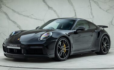 Porsche 911 Turbo S (992) 1