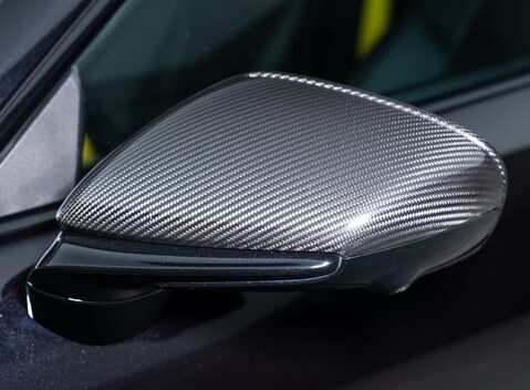 Porsche 911 Turbo S (992) 38