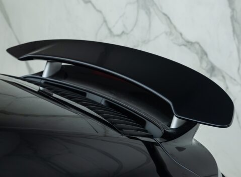 Porsche 911 Turbo S (992) 39