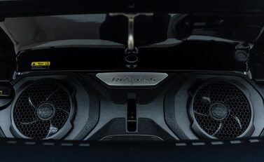 Porsche 911 Turbo S (992) 44