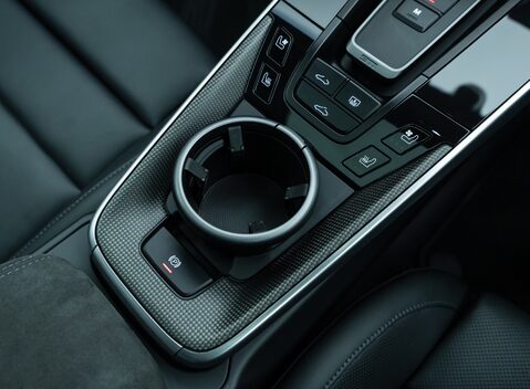 Porsche 911 Turbo S (992) 28