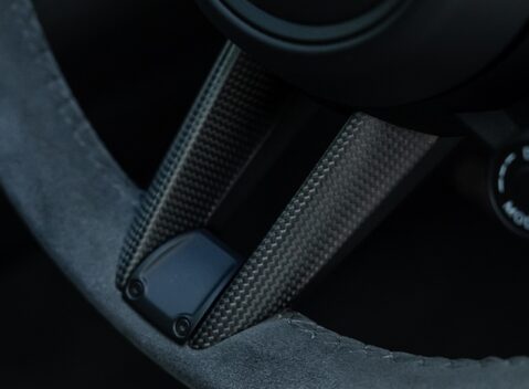 Porsche 911 Turbo S (992) 14