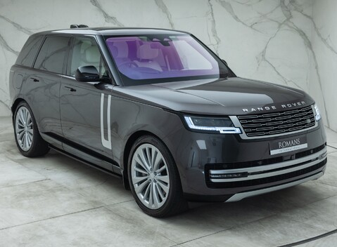 Land Rover Range Rover P530 FIRST EDITION 11