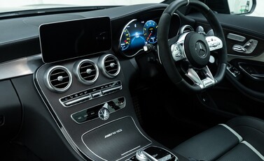 Mercedes-Benz C63 AMG S PREMIUM PLUS 16