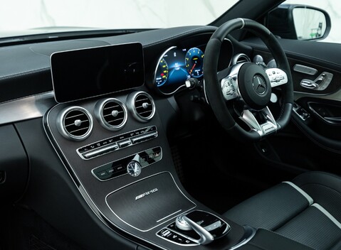Mercedes-Benz C63 AMG S PREMIUM PLUS 16