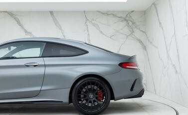 Mercedes-Benz C63 AMG S PREMIUM PLUS 28