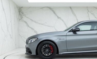 Mercedes-Benz C63 AMG S PREMIUM PLUS 27