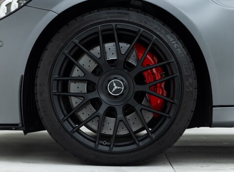 Mercedes-Benz C63 AMG S PREMIUM PLUS 22