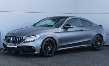 Mercedes-Benz C63 AMG S PREMIUM PLUS 2