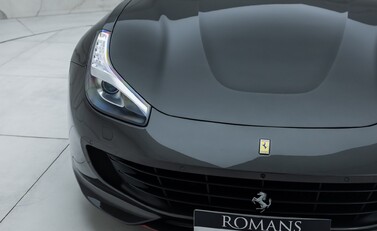 Ferrari GTC4 Lusso T 29