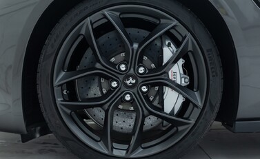 Ferrari GTC4 Lusso T 28