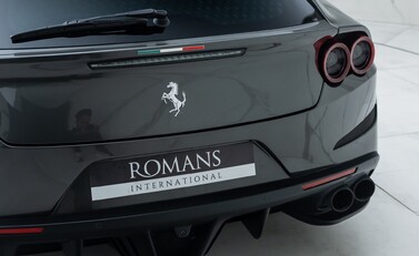 Ferrari GTC4 Lusso T 30