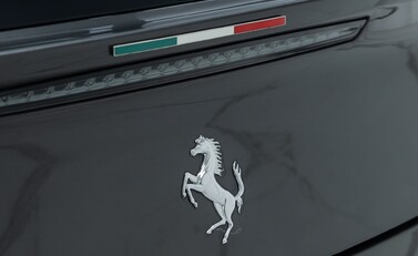 Ferrari GTC4 Lusso T 36