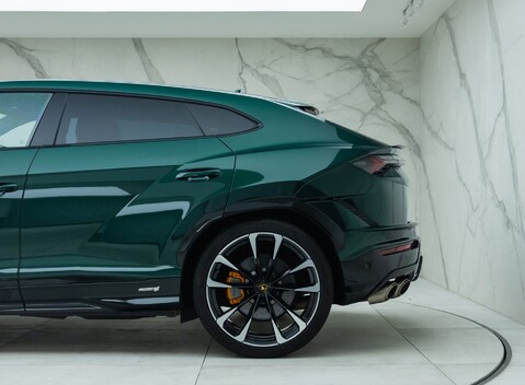 Lamborghini Urus S 38