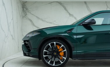 Lamborghini Urus S 37
