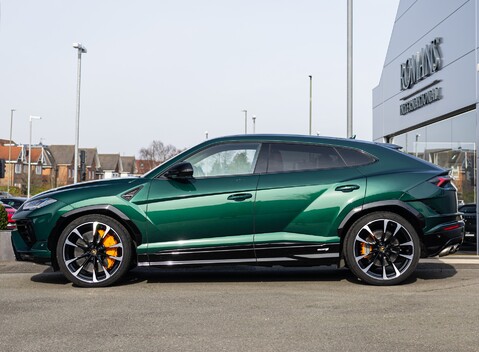 Lamborghini Urus S 3