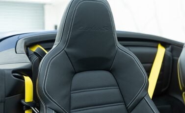 Porsche 911 Turbo S Cabriolet (992) 16