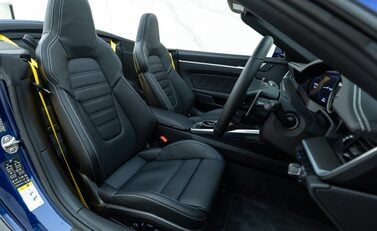 Porsche 911 Turbo S Cabriolet (992) 15