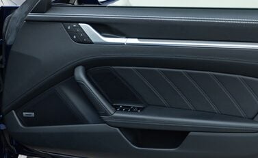 Porsche 911 Turbo S Cabriolet (992) 24