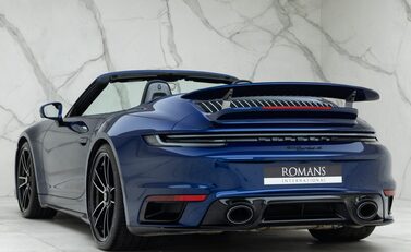 Porsche 911 Turbo S Cabriolet (992) 13