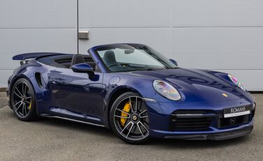 Porsche 911 Turbo S Cabriolet (992) 2
