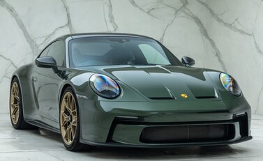 Porsche 911 GT3 TOURING (992) 9