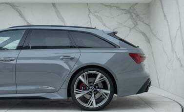 Audi RS6 AVANT VORSPRUNG 35