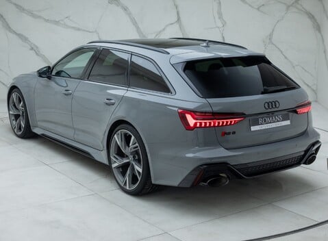 Audi RS6 AVANT VORSPRUNG 12