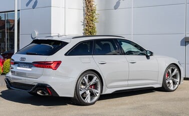 Audi RS6 AVANT VORSPRUNG 4