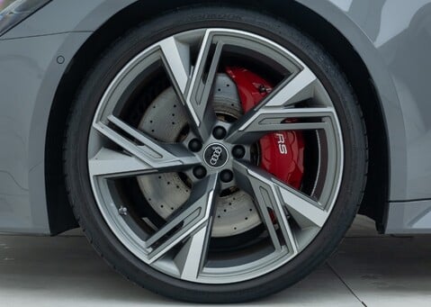 Audi RS6 AVANT VORSPRUNG 