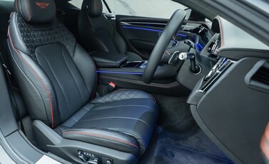 Bentley Continental GT V8 14