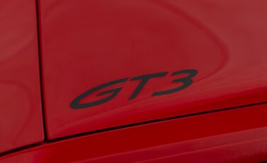 Porsche 911 GT3 (992) 33