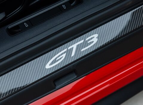 Porsche 911 GT3 (992) 24