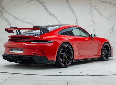 Porsche 911 GT3 (992) 6
