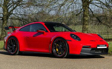 Porsche 911 GT3 (992) 2