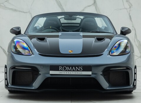 Porsche 718 SPYDER RS 10