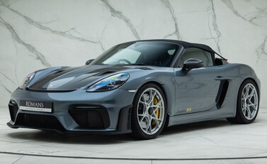 Porsche 718 SPYDER RS 5
