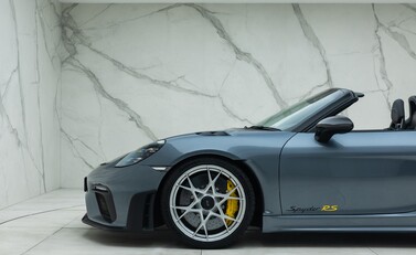 Porsche 718 SPYDER RS 47
