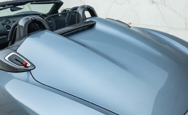 Porsche 718 SPYDER RS 41