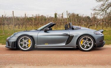 Porsche 718 SPYDER RS 3
