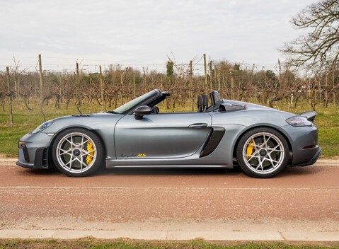 Porsche 718 SPYDER RS 3