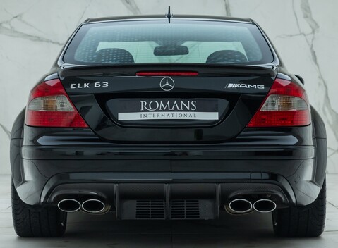 Mercedes-Benz CLK 63 AMG BLACK SERIES 8